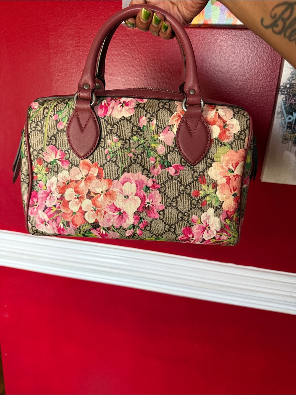 Gucci Floral GG Supreme Top Handle Bag in Pink and Brown
